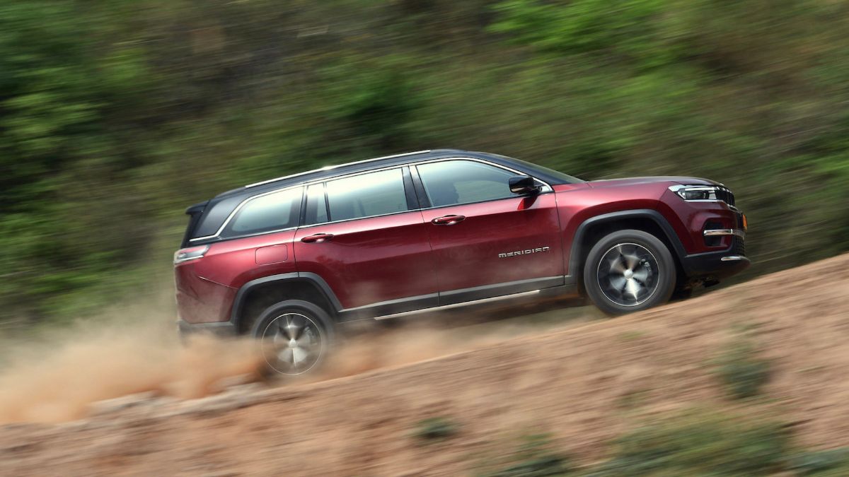 Jeep Compass Facelift With 2WD And Meridian Overland Edition Launched ...